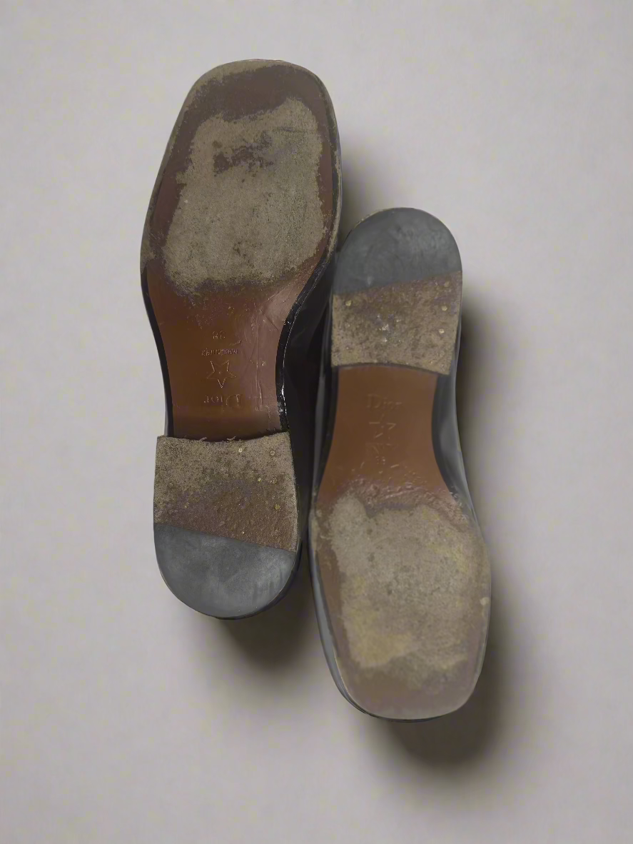 Christian Dior Black Patent Leather Flats – Size 38, Timeless Italian Luxury