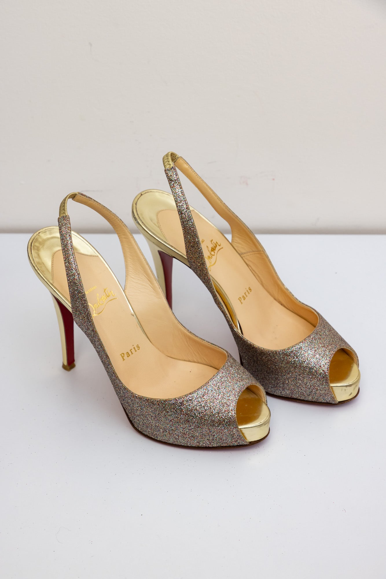 CHRISTIAN LOUBOUTIN Glitter Slingback Platform Heels Shoes.