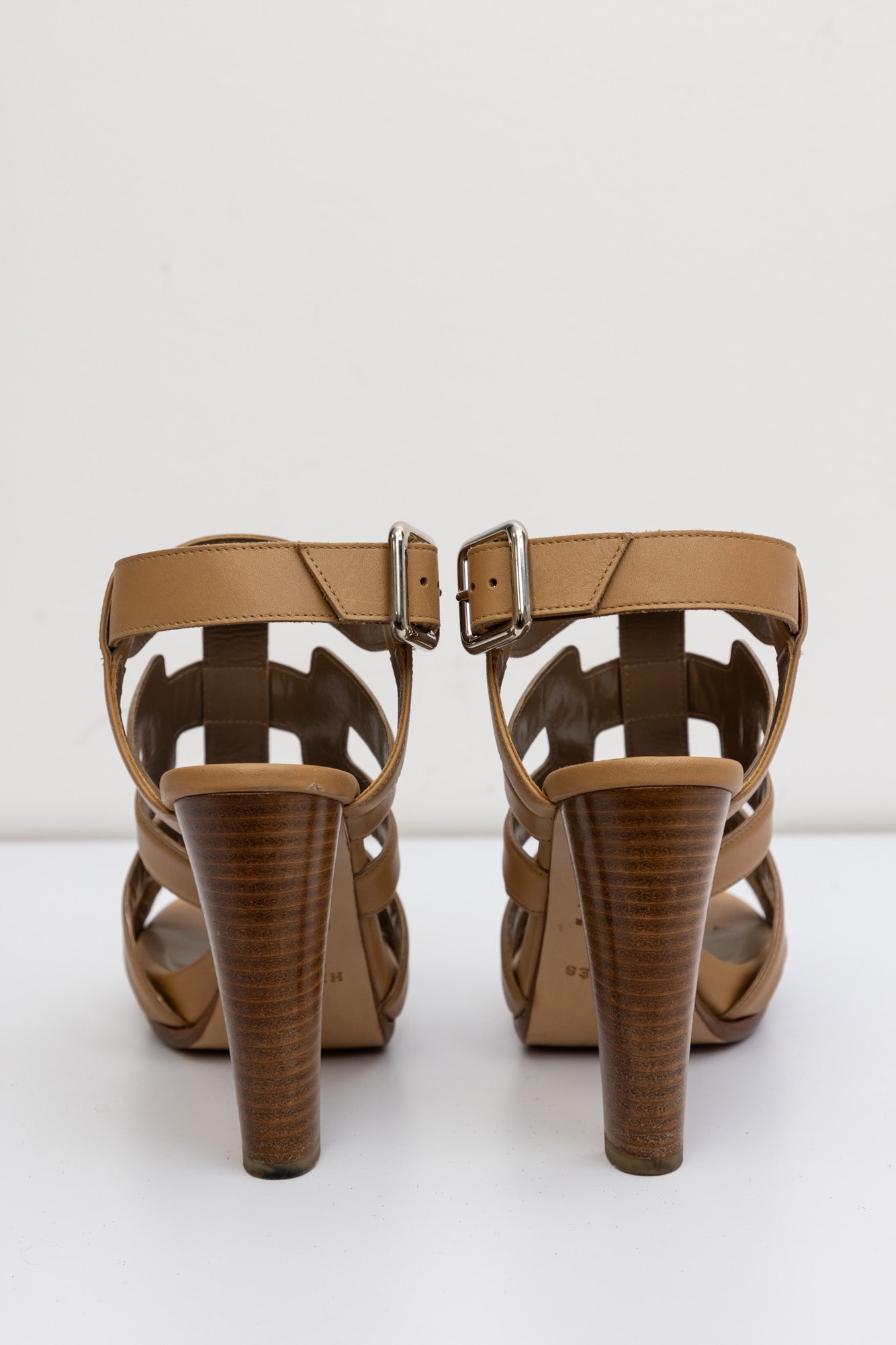 Hermès Tan Brown Heel Sandal