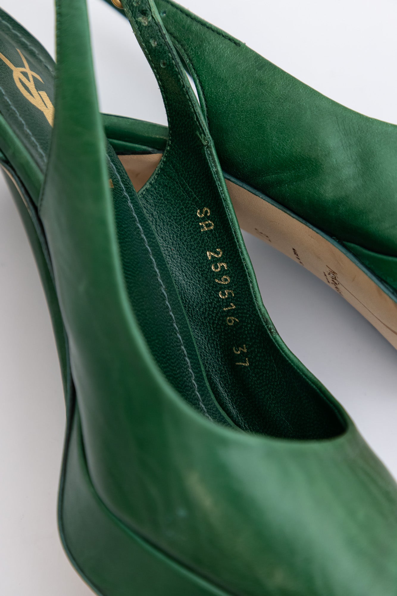 YVES SAINT LAURENT Green Leather Slingback Pumps Heels Shoes