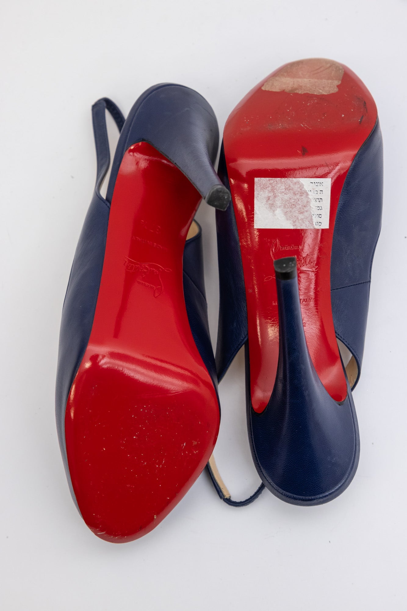CHRISTIAN LOUBOUTIN Синие кожаные туфли на каблуке с ремешком на пятке