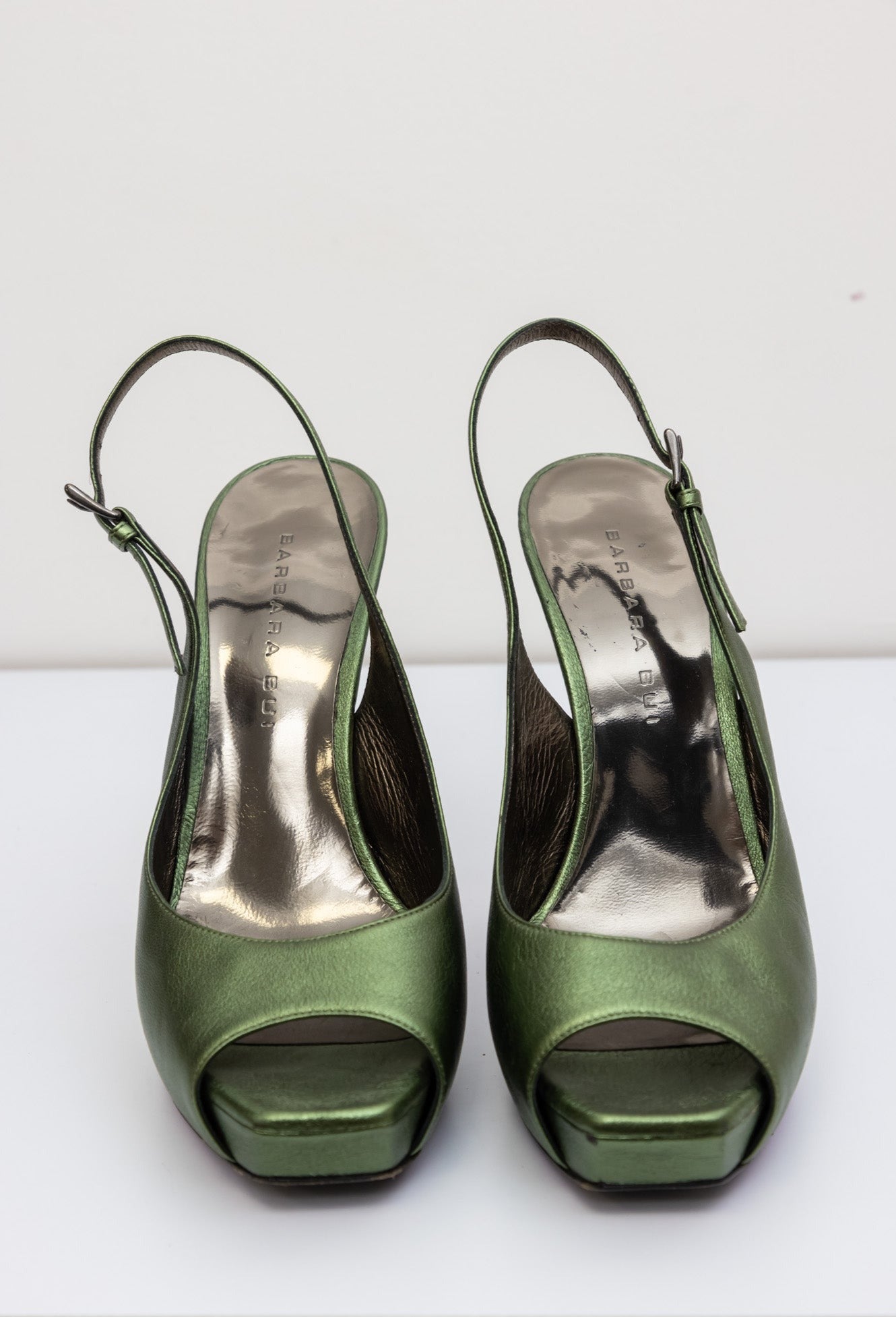 BARBARA BUI Green Metallic Slingback leather peeptoe pumps