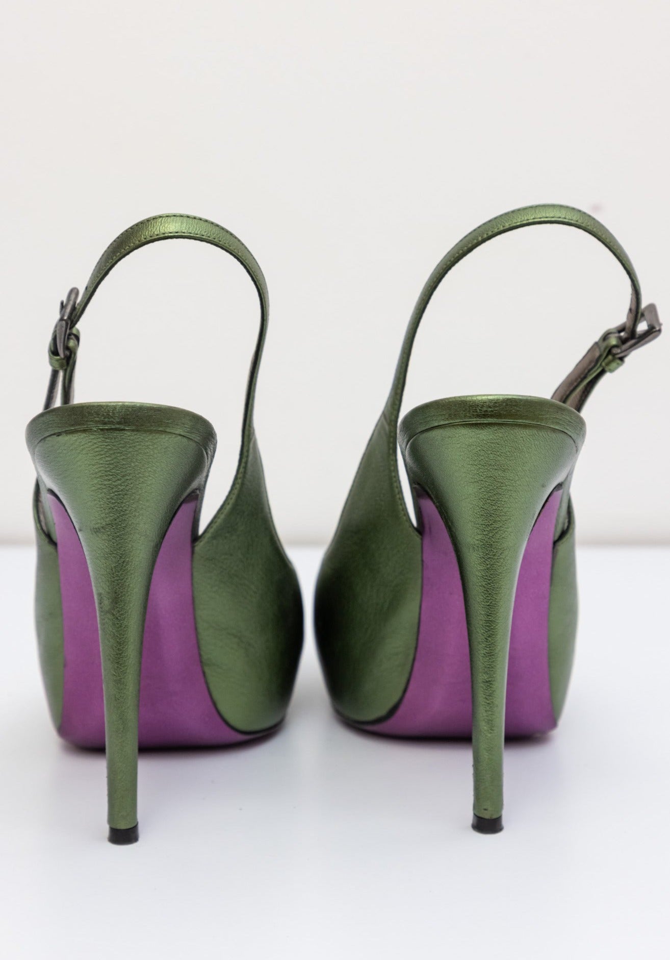 BARBARA BUI Green Metallic Slingback Leather Peeptoe Pumps