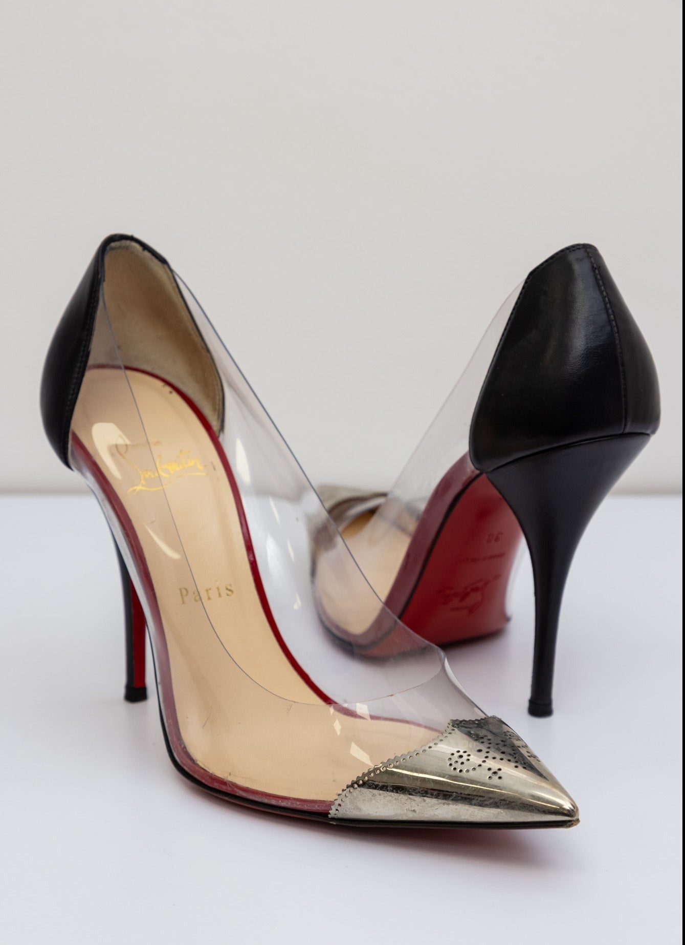 CHRISTIAN LOUBOUTIN Pointed Toe Metal Clear Pumps - Black Silver - Size IT 38 - Very Good Condition - Made in Italy"