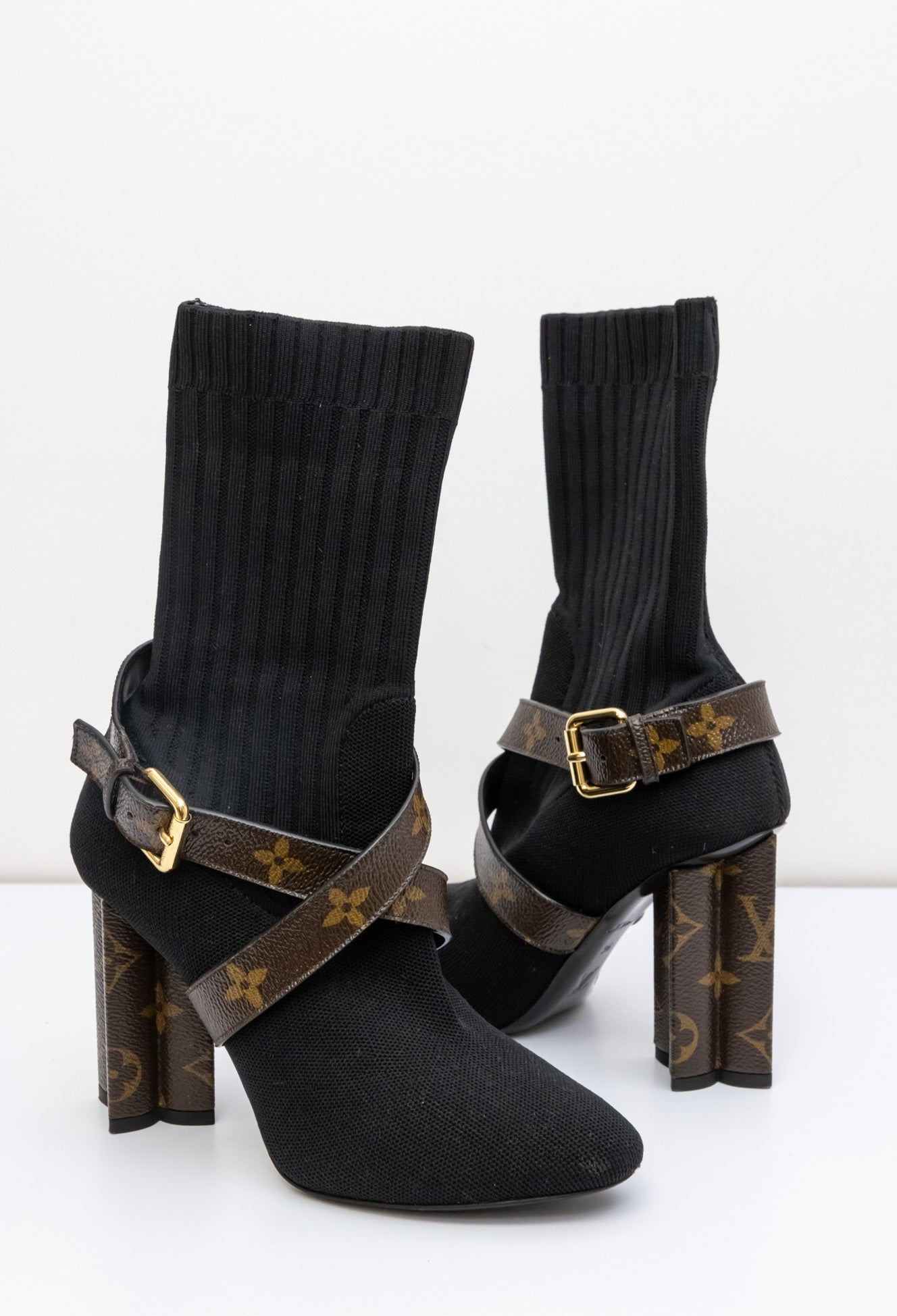 LOUIS VUITTON Silhouette cloth Ankle Boots