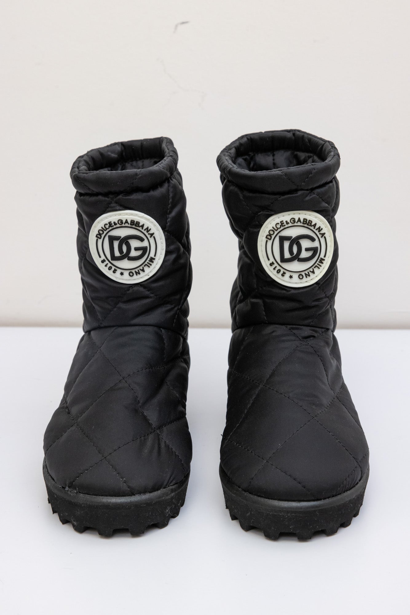 Dolce & Gabbana Kids Black Boots with Patch Logo