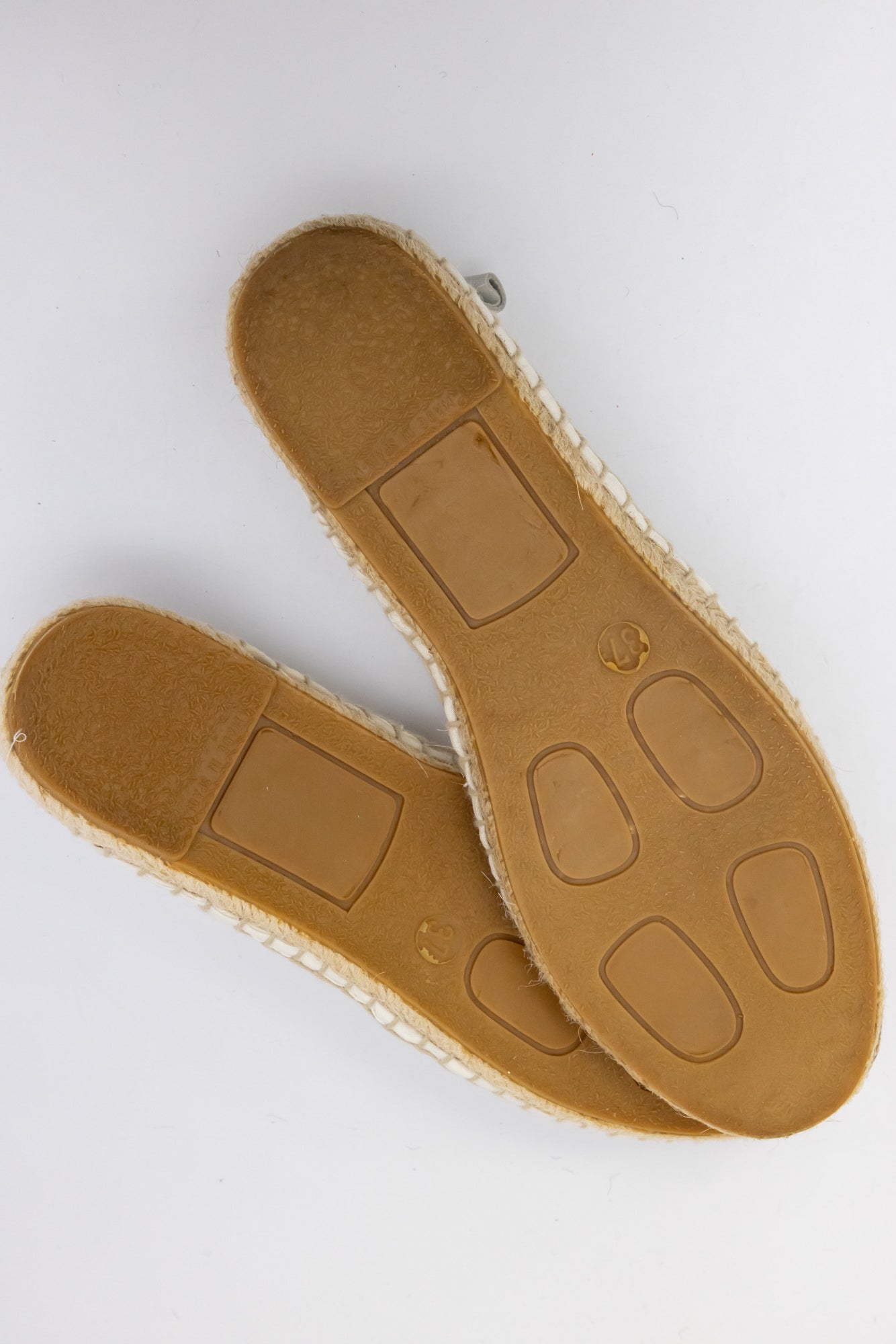 DOLCE & GABBANA Beige Lace Cotton Espadrilles