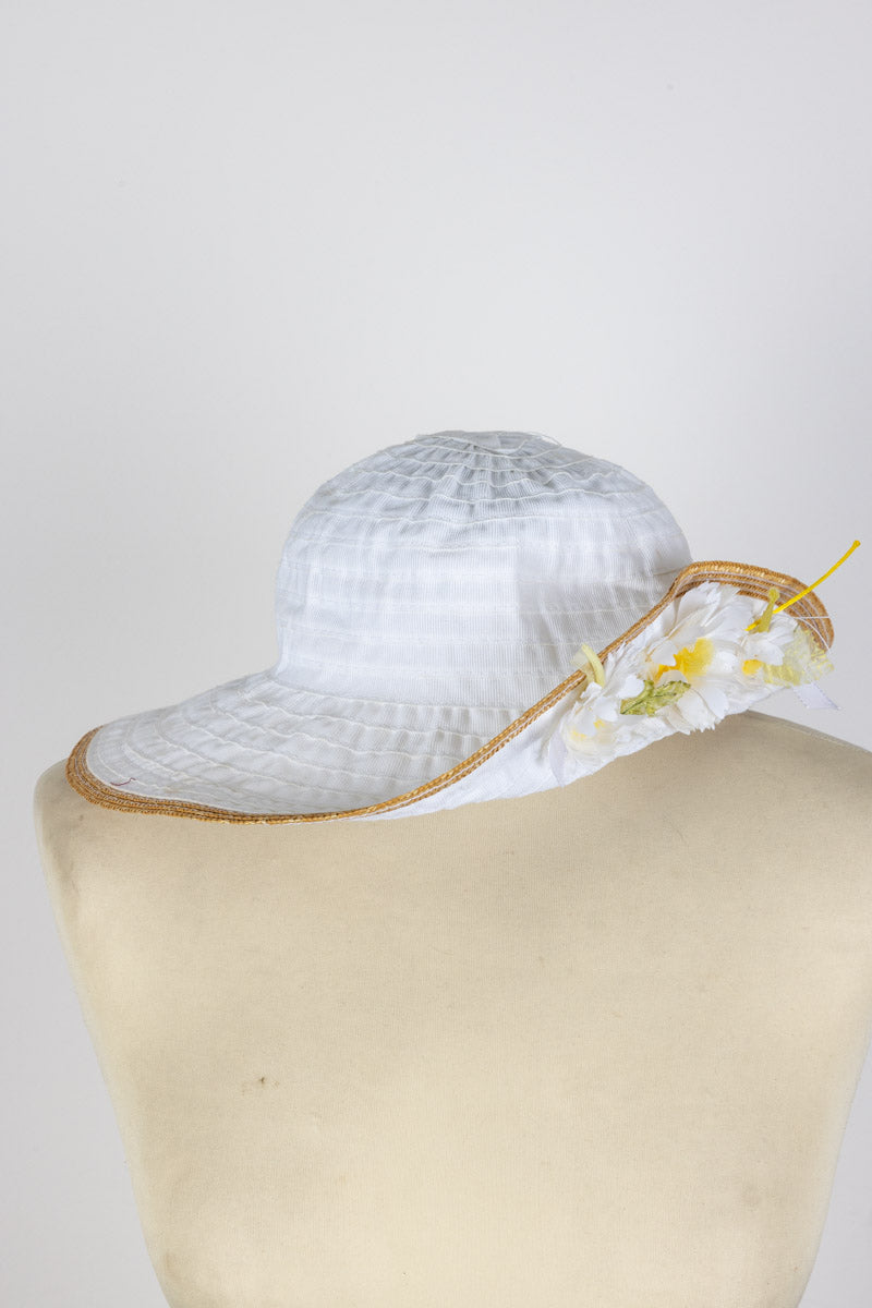 MONNALISA White Sun Hat for Girls with Yellow Flowers