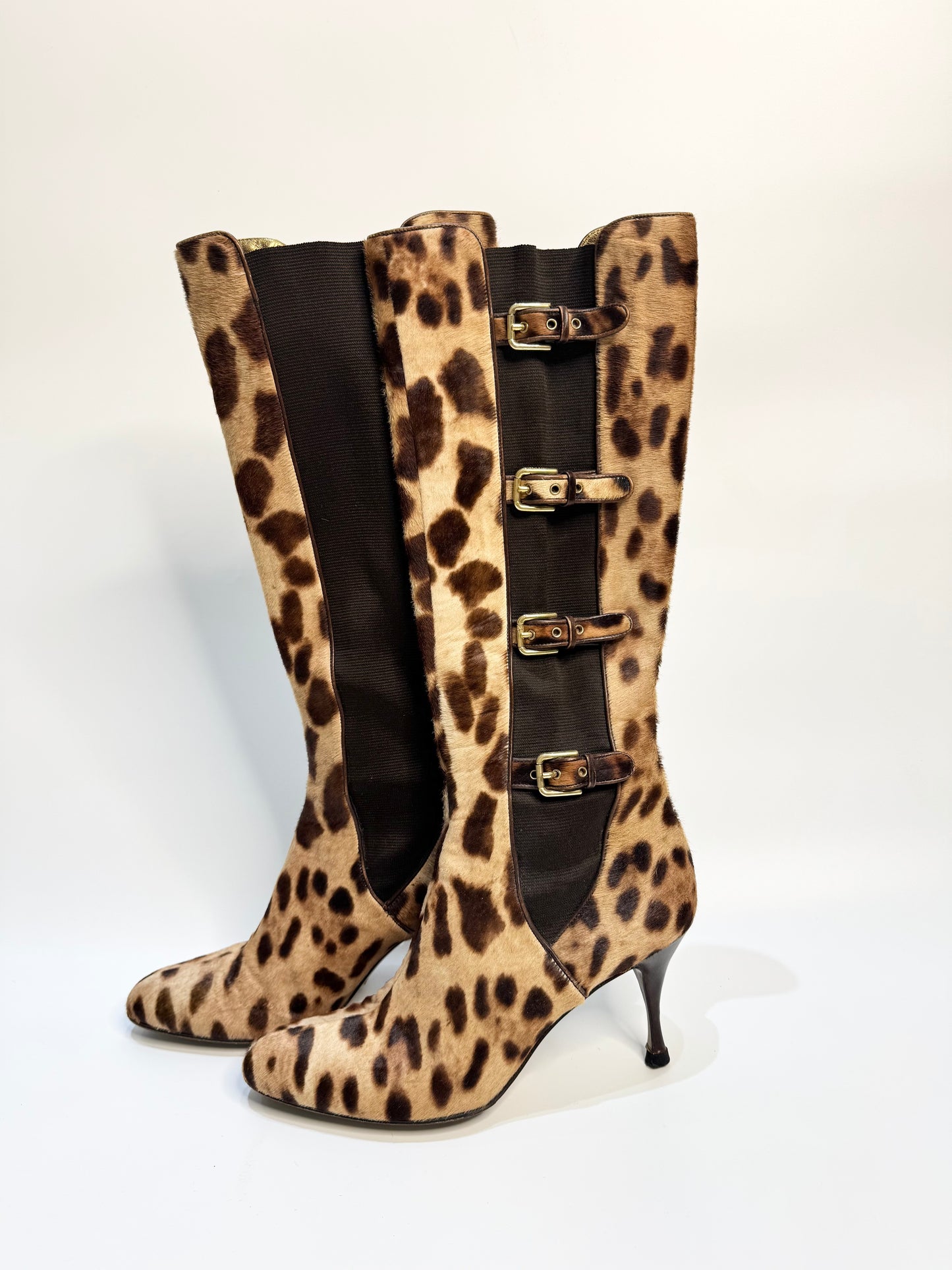 DOLCE & GABBANA Leopard Print Leather Boots Size 41 - Luxury Italian Designer Footwear in Excellent Condition