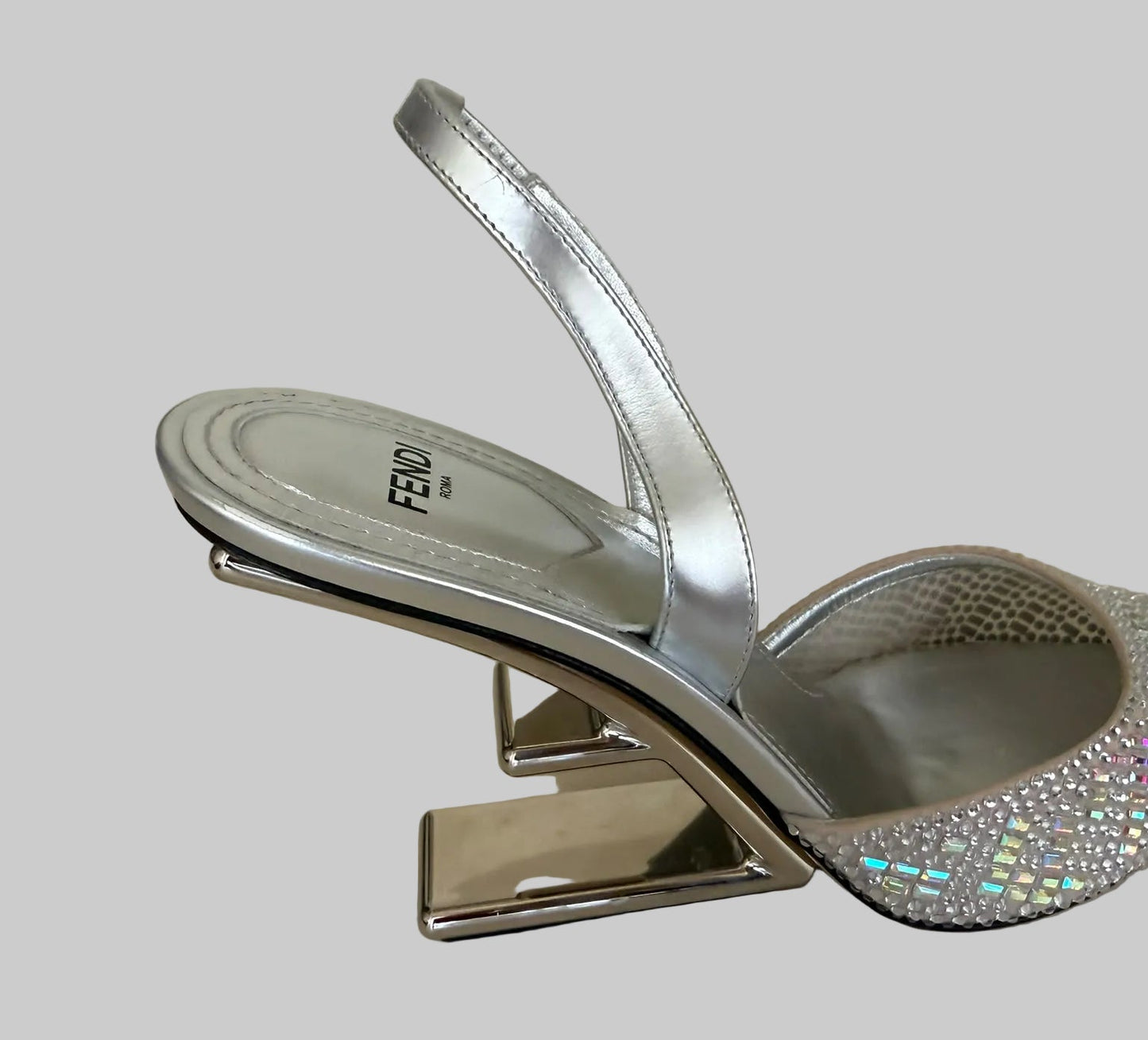 Authentic FENDI Roma Silver Crystal Slingback Pumps Sculptural Metal Heel Size IT 39 Excellent Condition