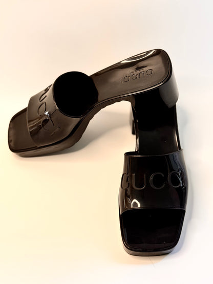 GUCCI black rubber logo slide sandals with embossed logo, size 38