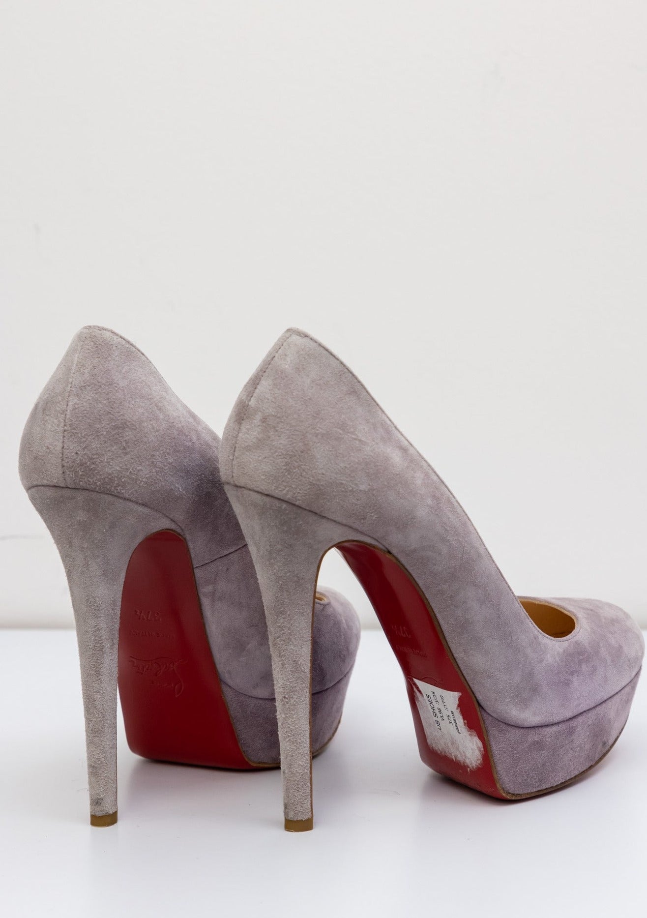 CHRISTIAN LOUBOUTIN Bianca Pastel Light Purple Suede Pump Heels