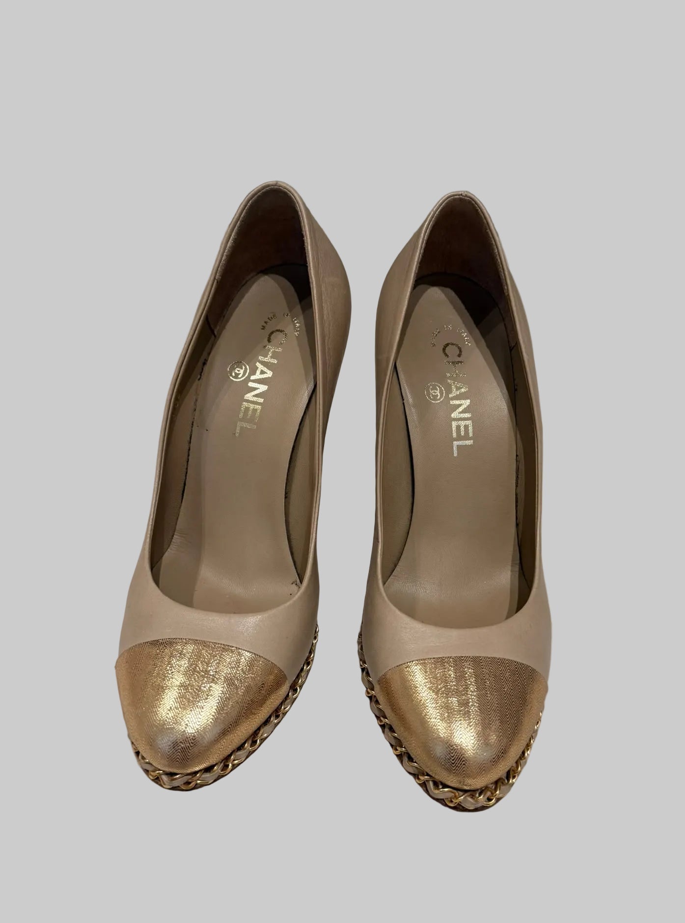 CHANEL Beige Gold Leather Cap Toe Chain Pumps Size IT 38.5 C