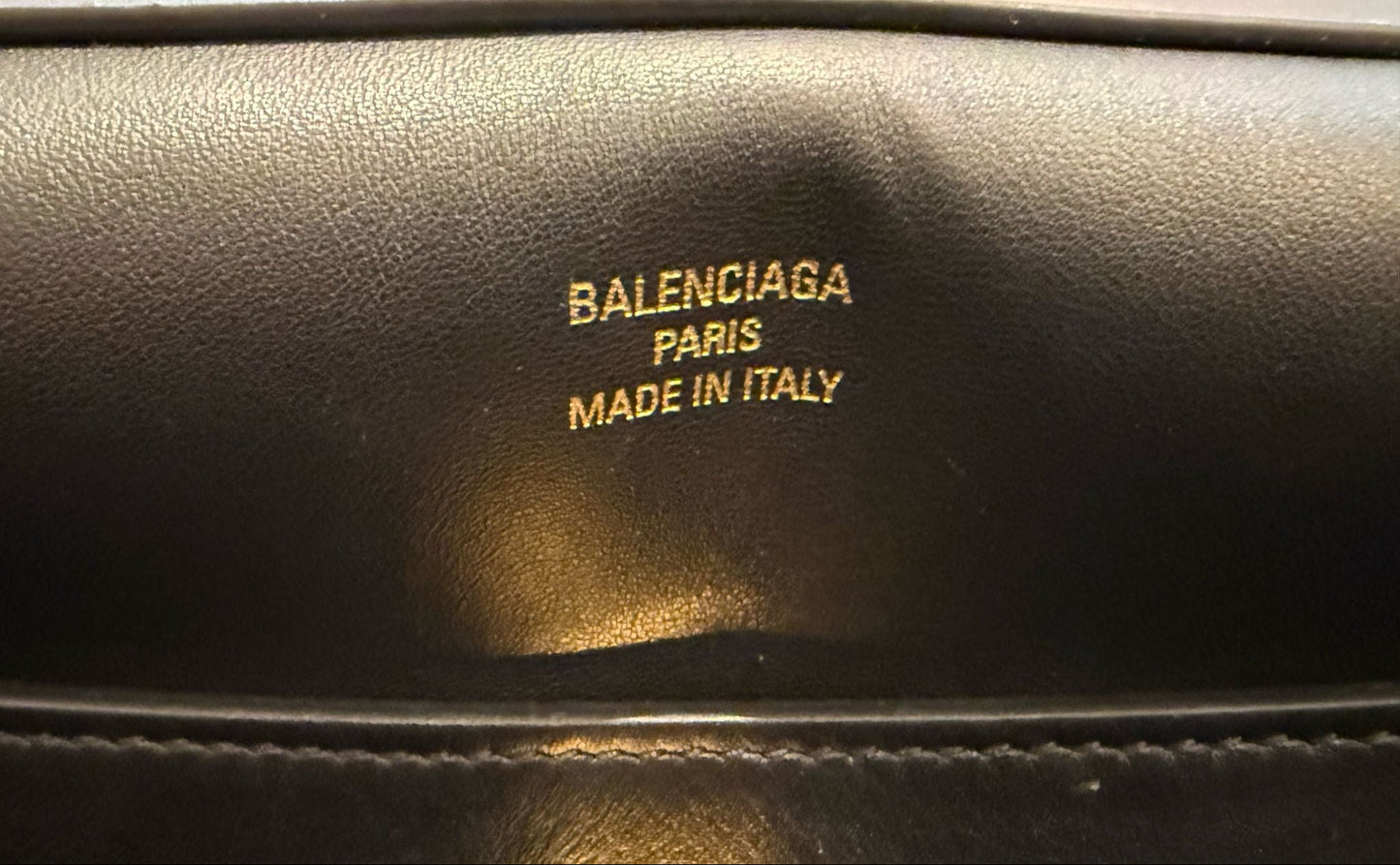 BALENCIAGA Rodeo Black Leather Bag – Luxury Designer Handbag, 41x30x11 cm, Made in Italy | Very Good Condition