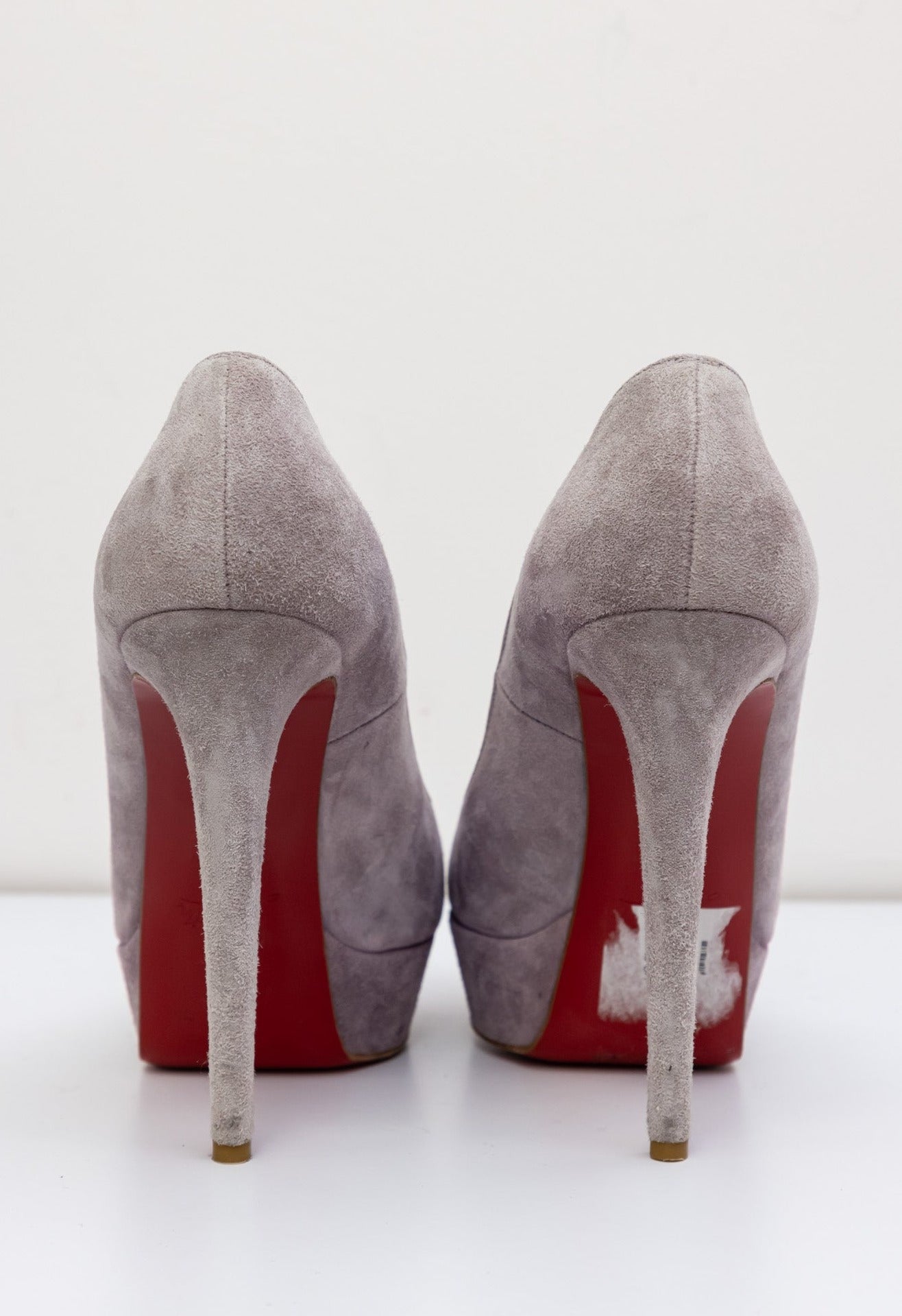 CHRISTIAN LOUBOUTIN Bianca Pastel Light Purple Suede Pump Heels