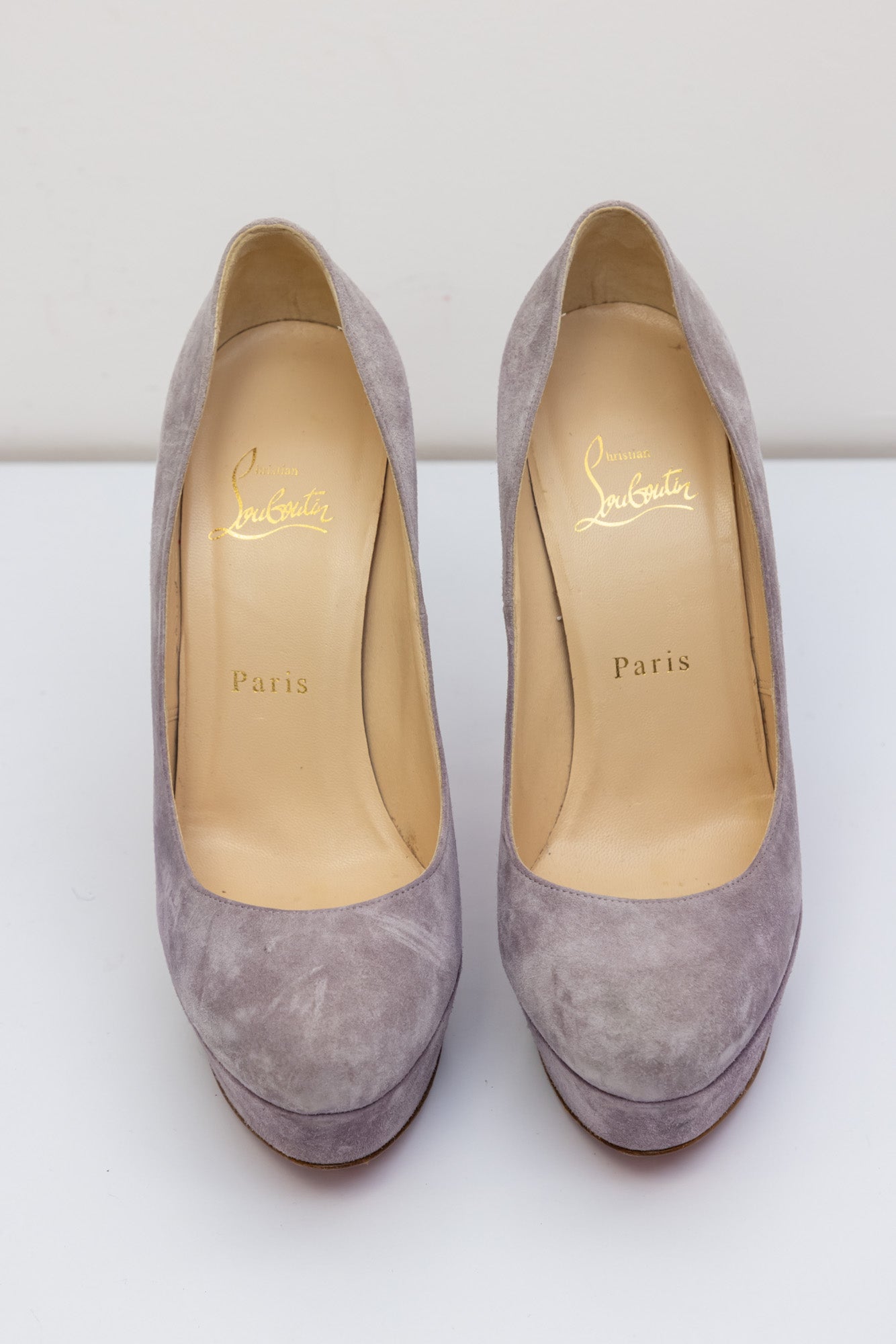 CHRISTIAN LOUBOUTIN Bianca Pastel Light Purple Suede Pump Heels