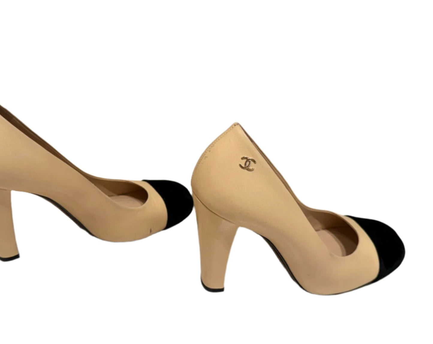 CHANEL Cap-Toe Two-Tone Pumps – Size 38C | Black Velvet & Beige Leather | Luxury Designer Shoes