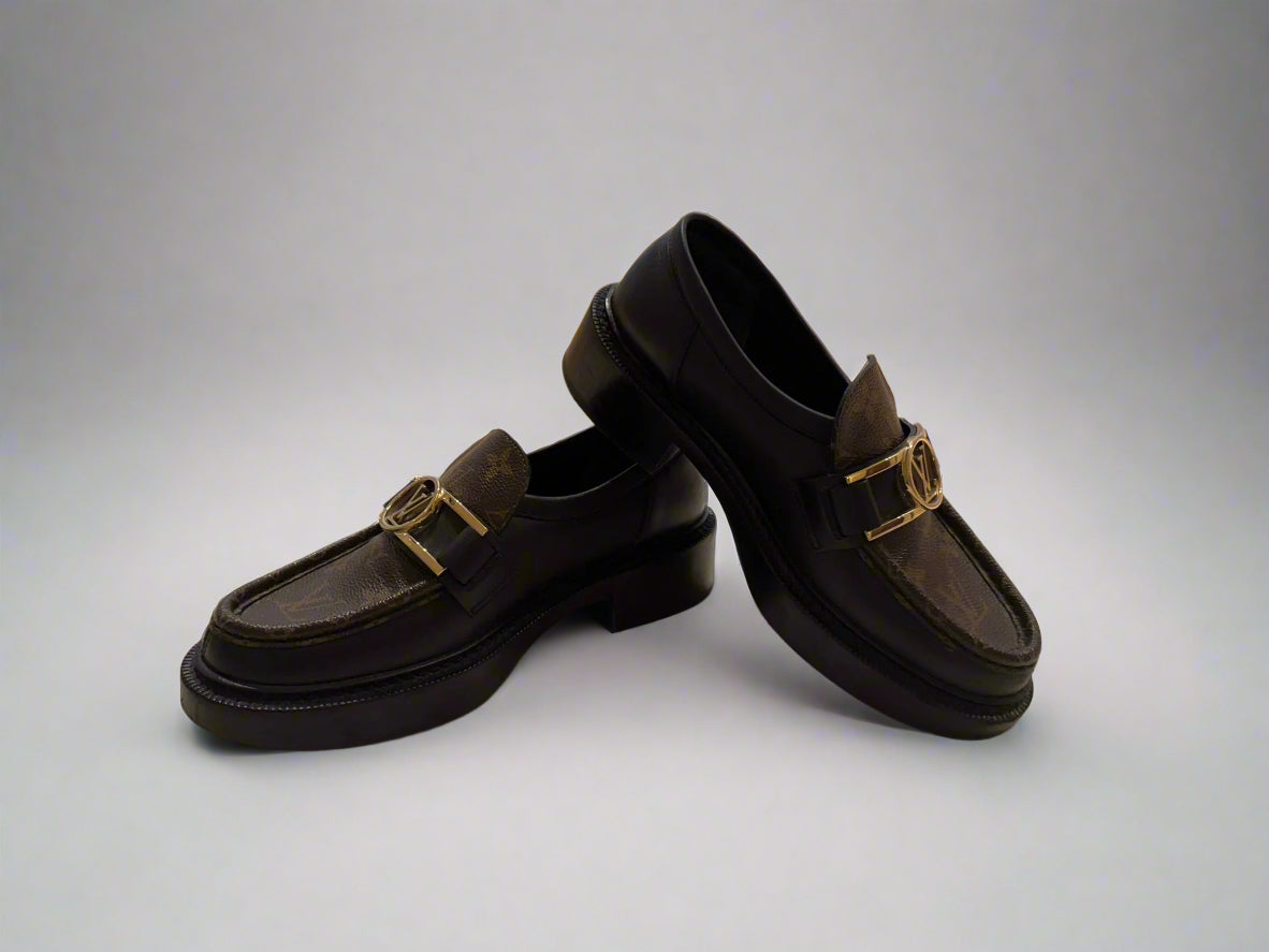 Louis Vuitton Monogram Loafers Size 38 – Black Leather and Monogram Canvas, Gold-Tone Hardware, Made in Italy