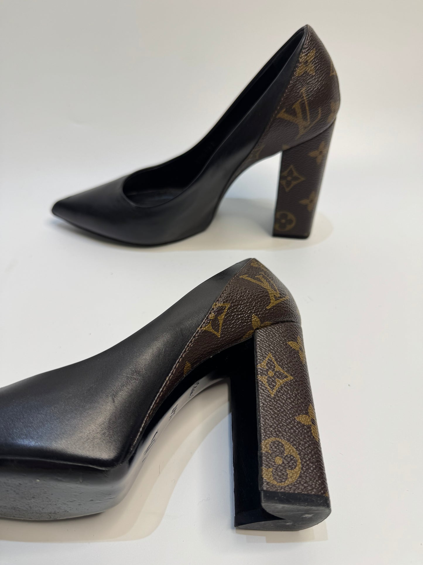 Louis Vuitton Black/Brown Leather and Monogram Canvas Pointed Toe Block Heel Pumps