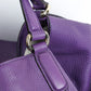 GUCCI Mittlere Soho-Tasche aus gekrispeltem Leder in Lila | Charakteristisches GG-Design