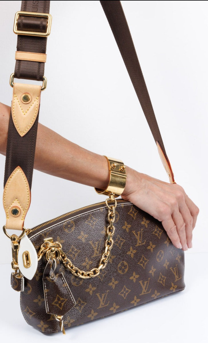 Louis Vuitton Classic Monogram Canvas Defile Femme Fetish Clutch Bag | Timeless Luxury