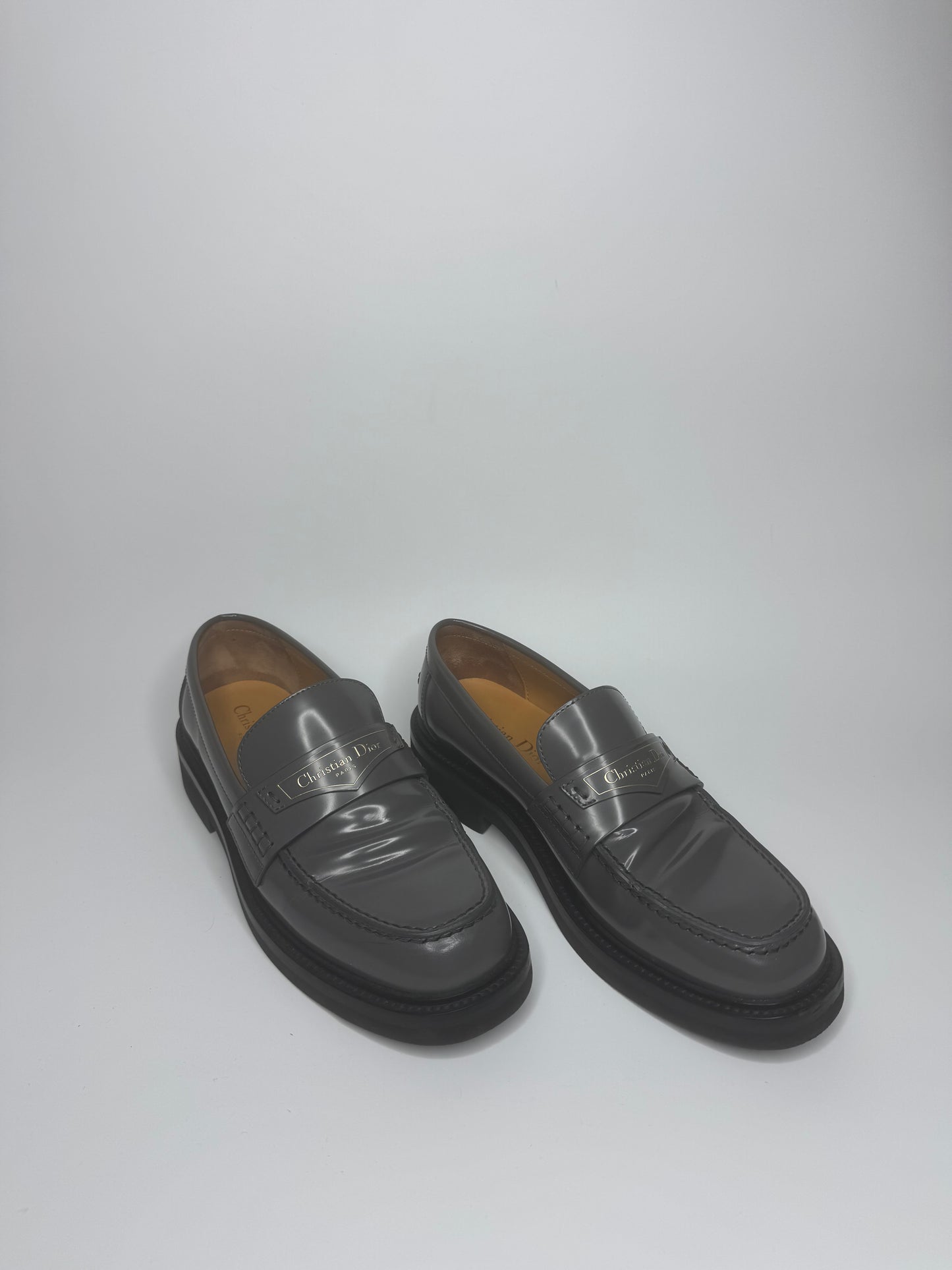 Christian Dior New Boy Grey Leather Flats – Size 38