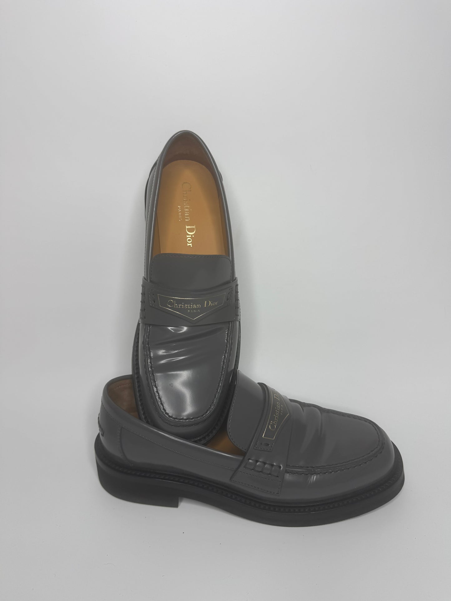 Christian Dior New Boy Grey Leather Flats – Size 38