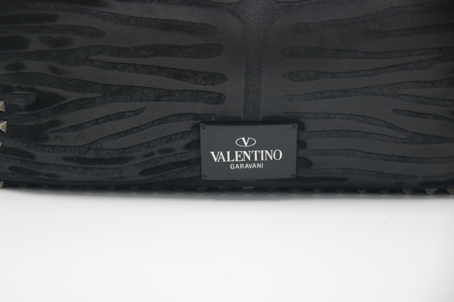 VALENTINO Noir Calf Hair Rockstud Tote תיק שחור