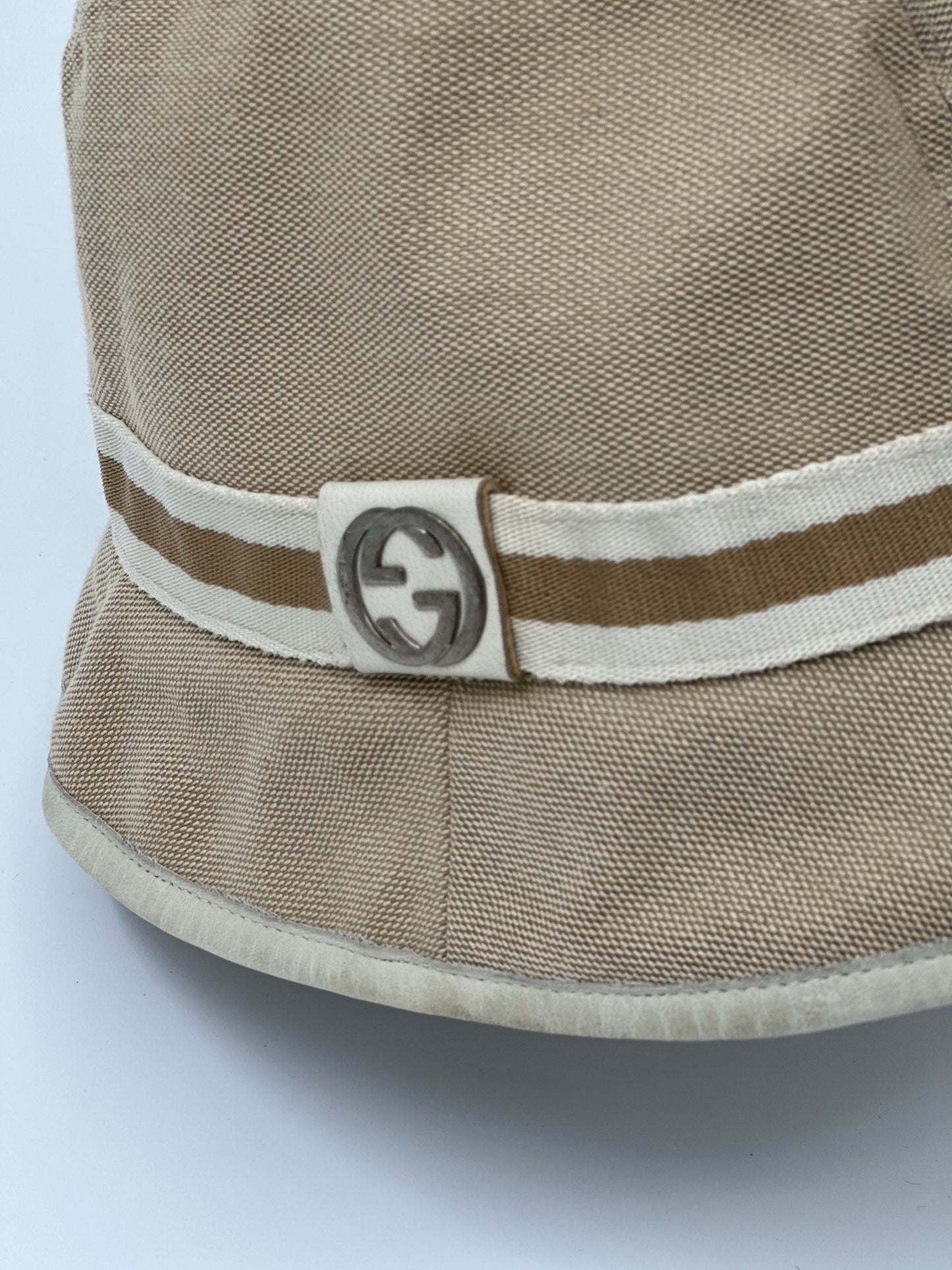 GUCCI Beige Bucket Hat