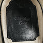 CHRISTIAN DIOR Peep-Toe-Heels aus schwarzem Samt mit ovaler Kristallbrosche