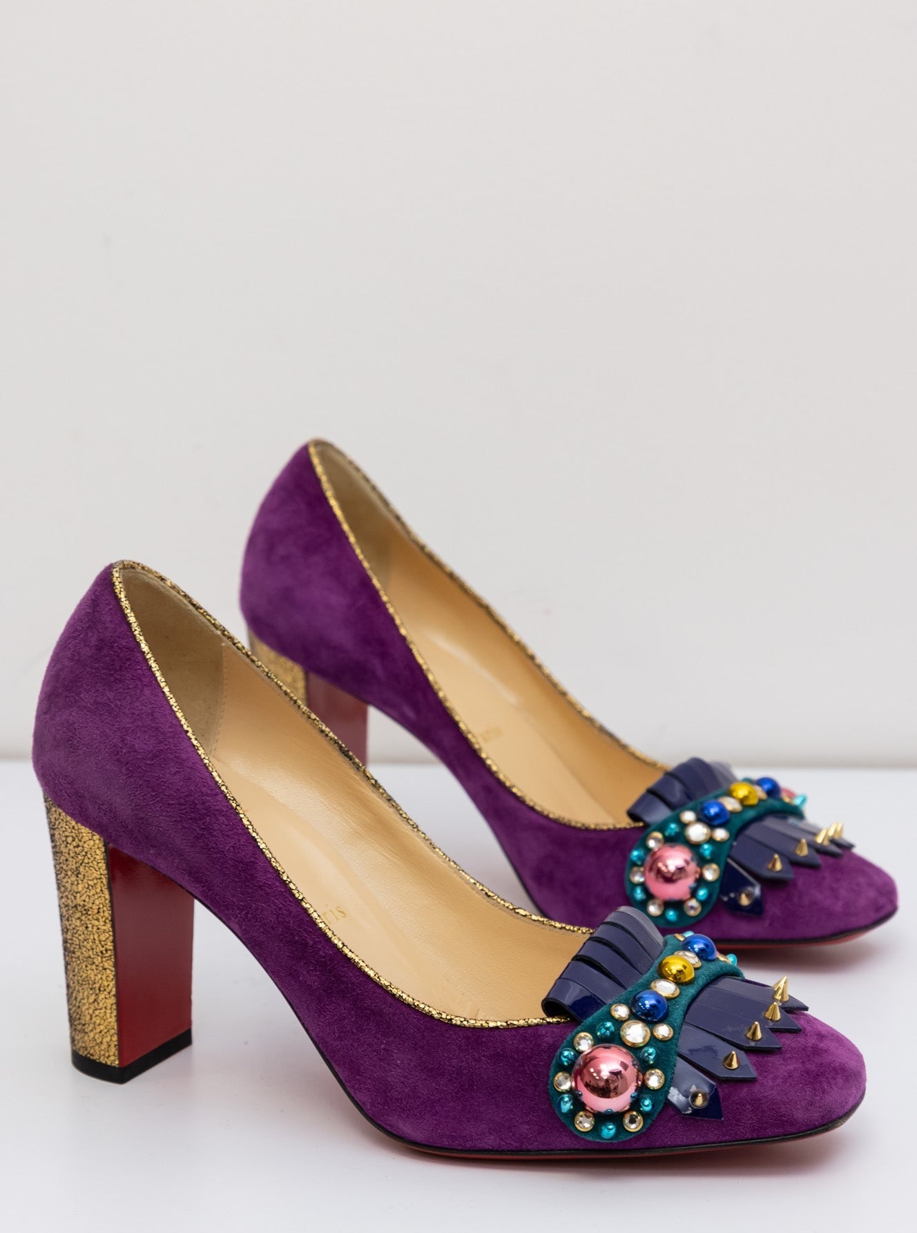 CHRISTIAN LOUBOUTIN Purple Suede Oaxacana Jeweled Pumps | Very Good Condition | Made in Italy