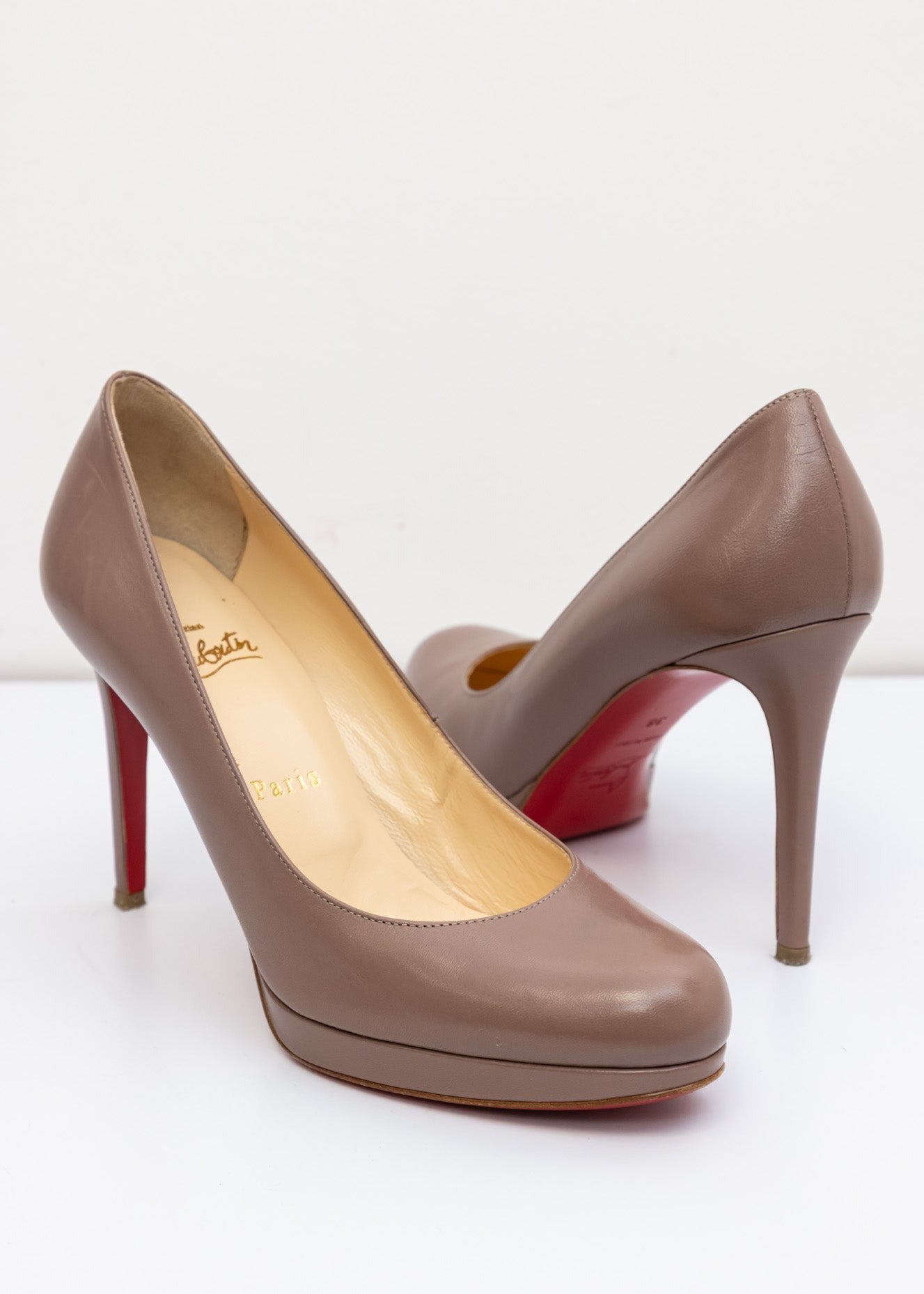 CHRISTIAN LOUBOUTIN Brown Leather Round Toe Platform Pumps | Size IT 38 | Excellent Condition | Made in Italy