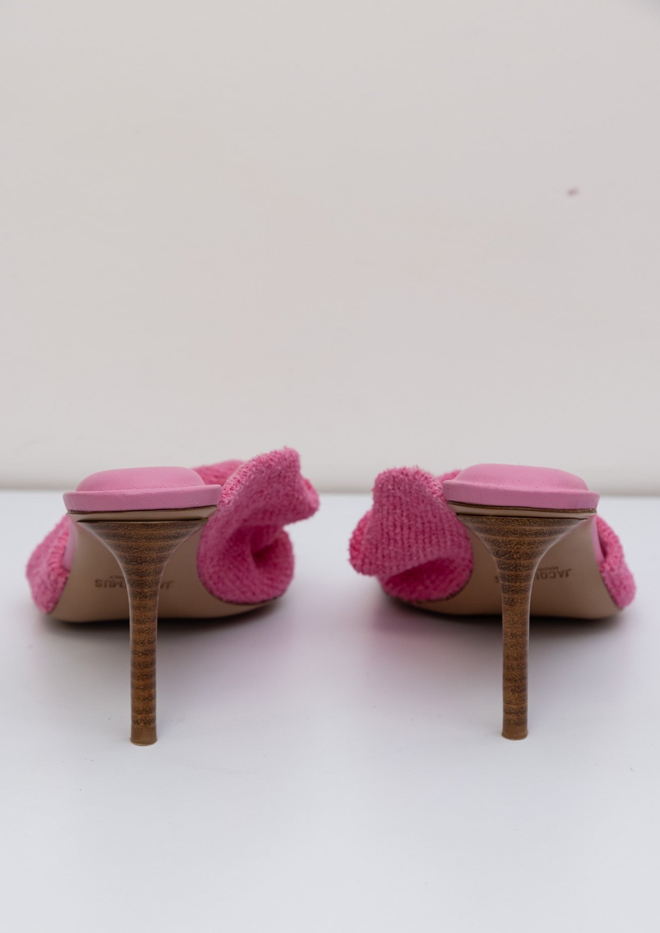 JACQUEMUS Pink 'Les Mules Bagnu' Heeled Sandals