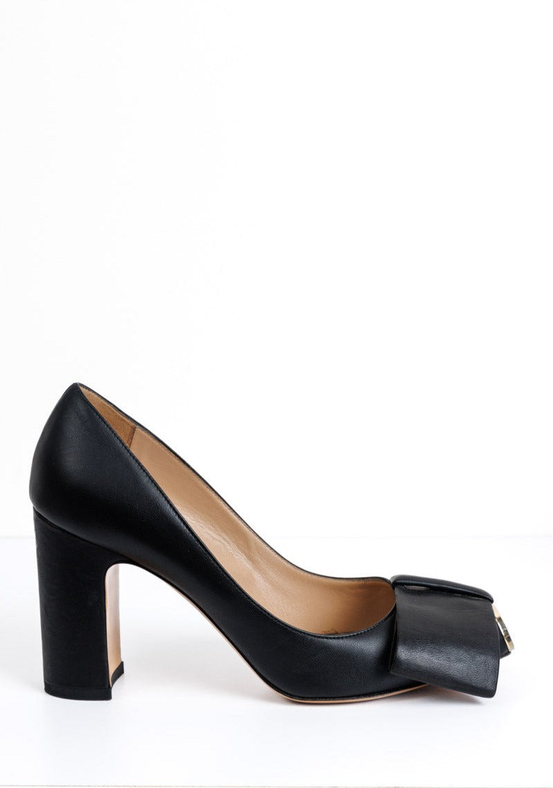 VALENTINO Black Leather Half Bow Block Heel Pumps Size 37.5 - Classic Charm Crafted in Italy