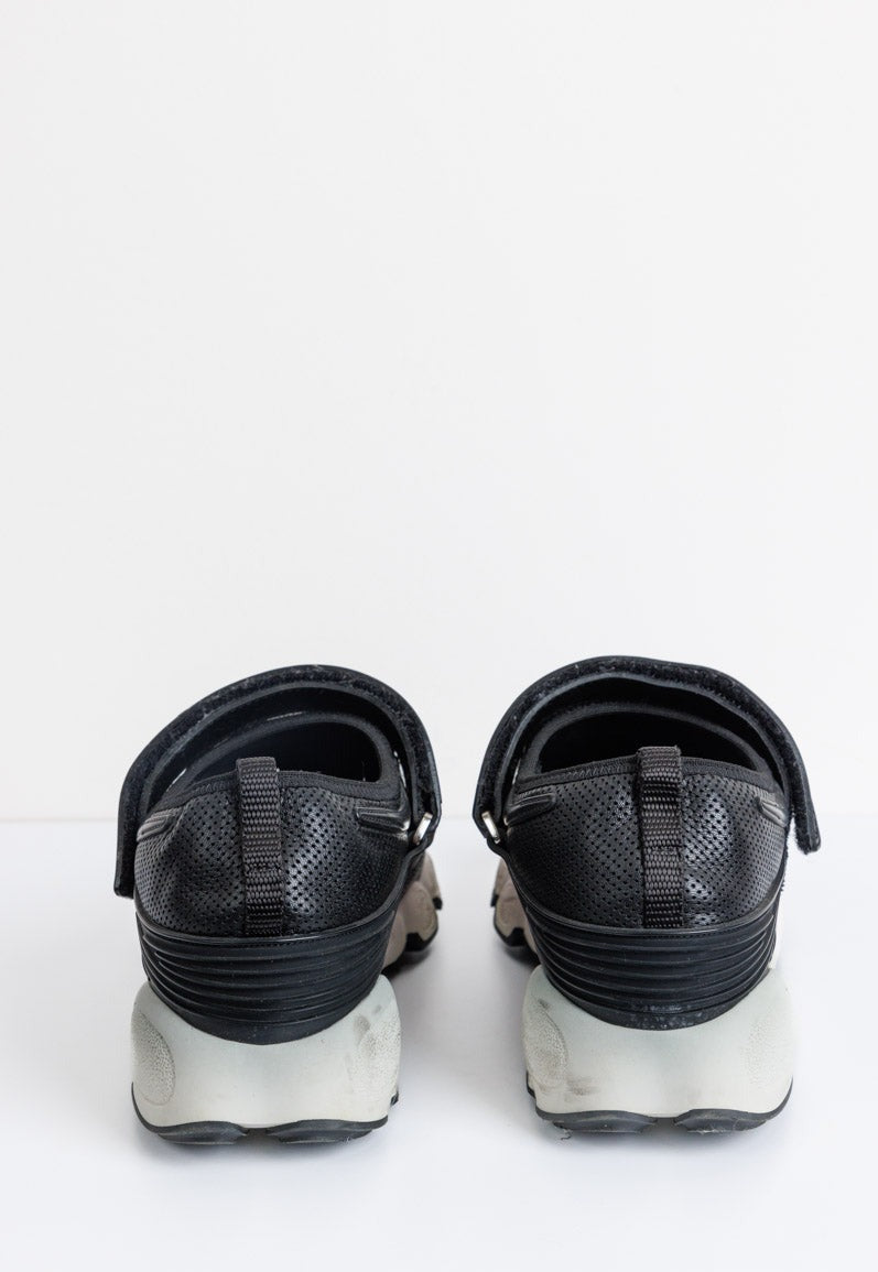 CHRISTIAN DIOR Black Fusion Low Sneakers | Leather and Rubber Trim