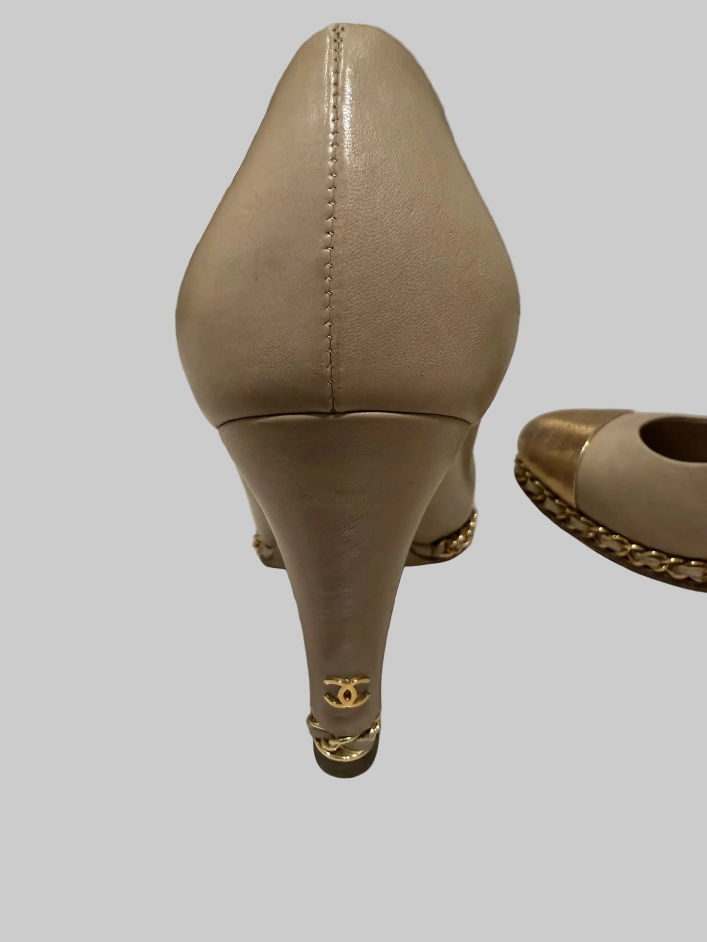Authentic CHANEL Beige Metallic Gold Leather Cap Toe Chain Pumps IT 38.5 C Excellent Condition