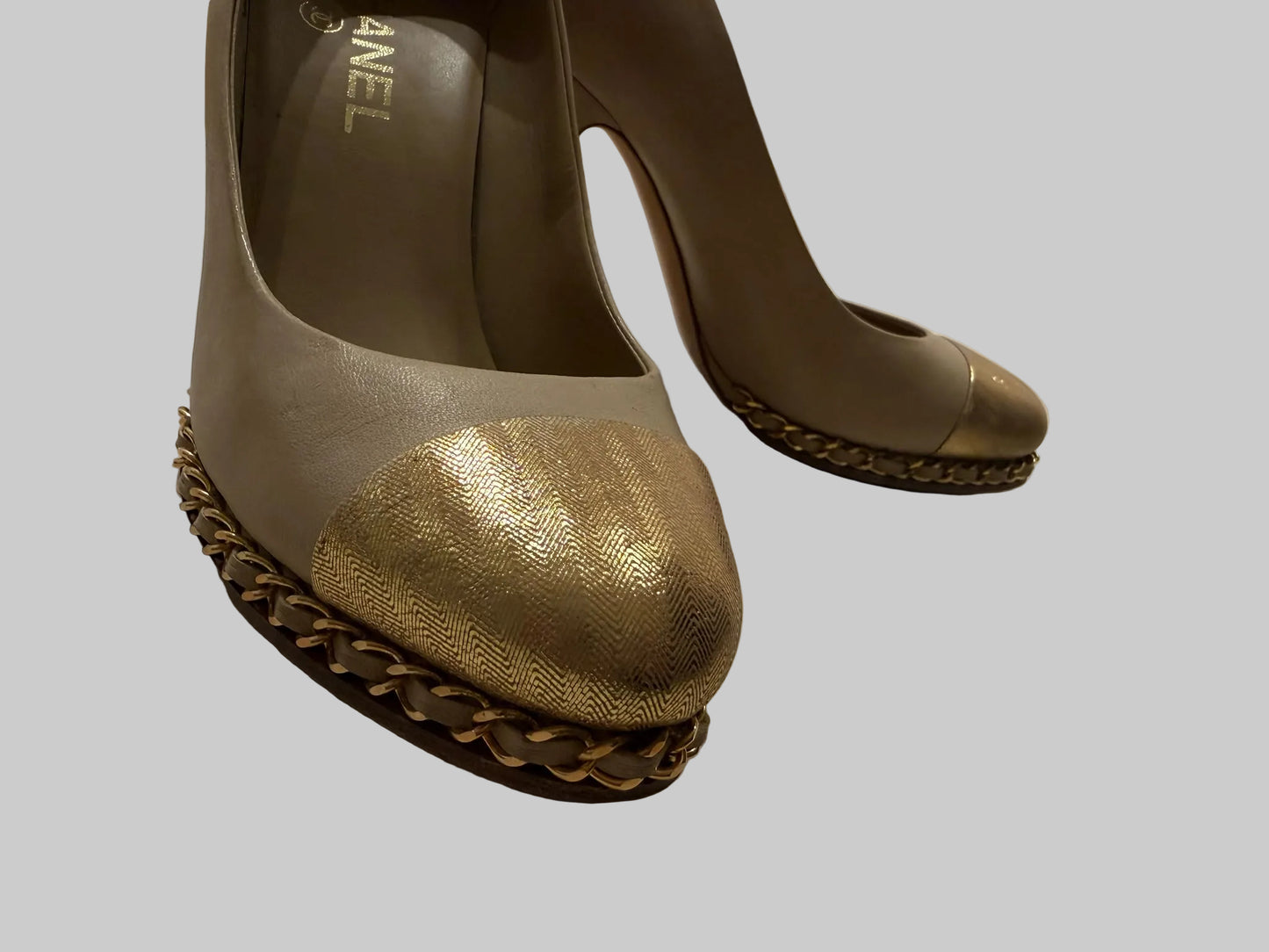 Authentic CHANEL Beige Metallic Gold Leather Cap Toe Chain Pumps IT 38.5 C Excellent Condition