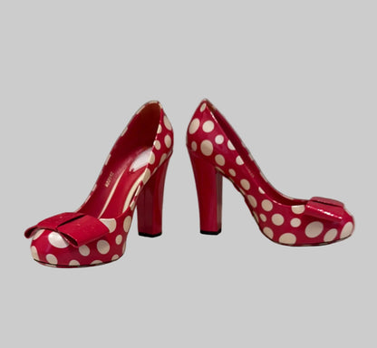 Authentic Louis Vuitton x Yayoi Kusama Red Patent Leather Polka Dot Pumps EU 38 – Collector’s Edition