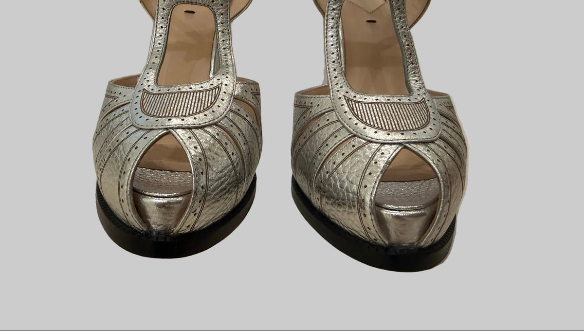 Fendi silver platform sandals size 37.5, peep toes and perforated detailing