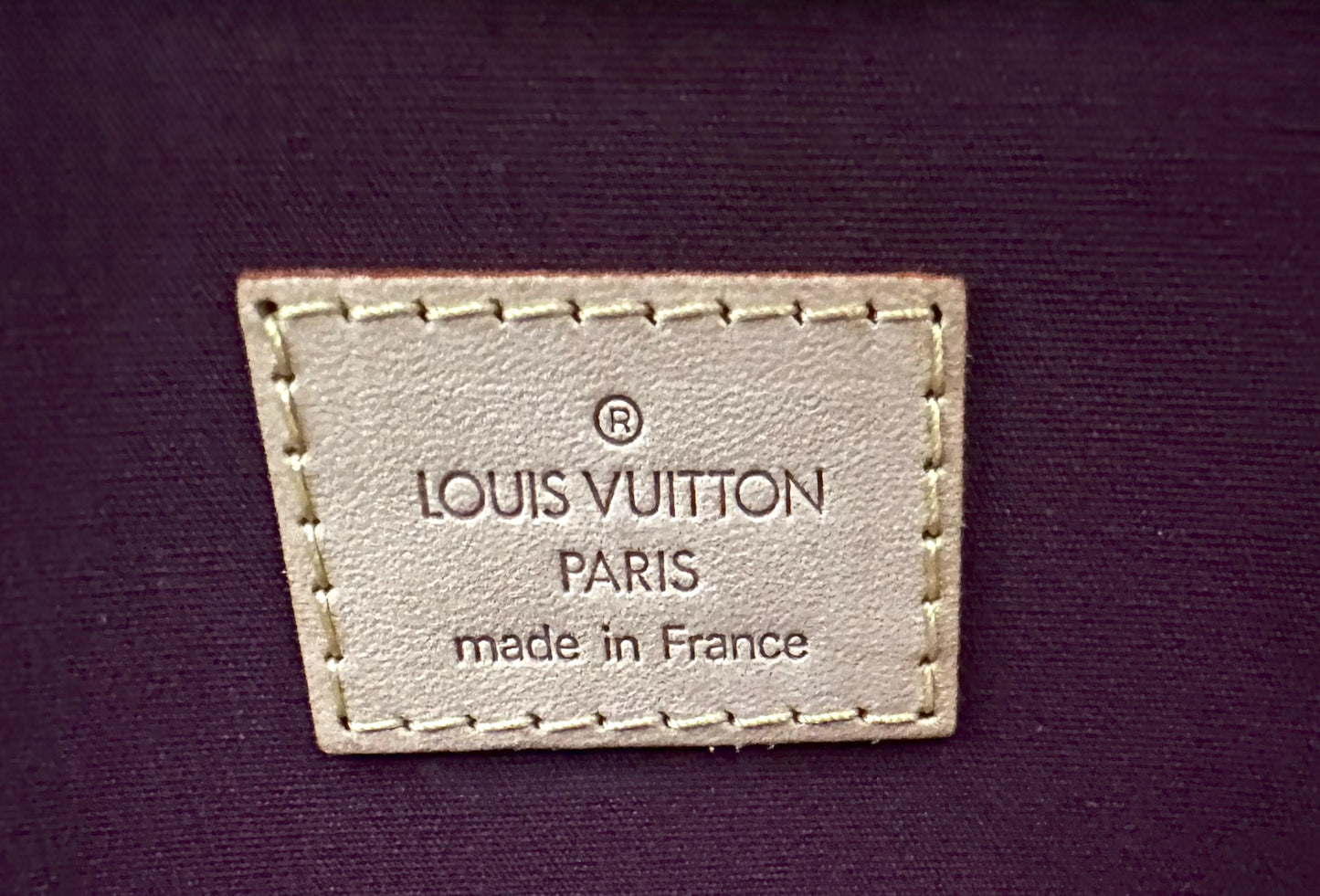 LOUIS VUITTON Violet Monogram Vernis Roxbury Drive Handbag