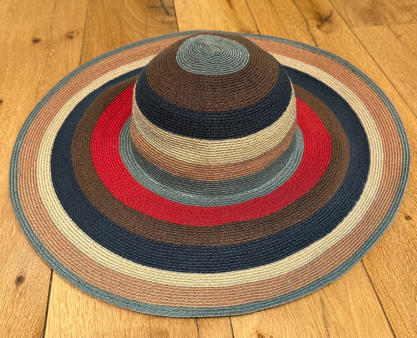 כובע ETRO